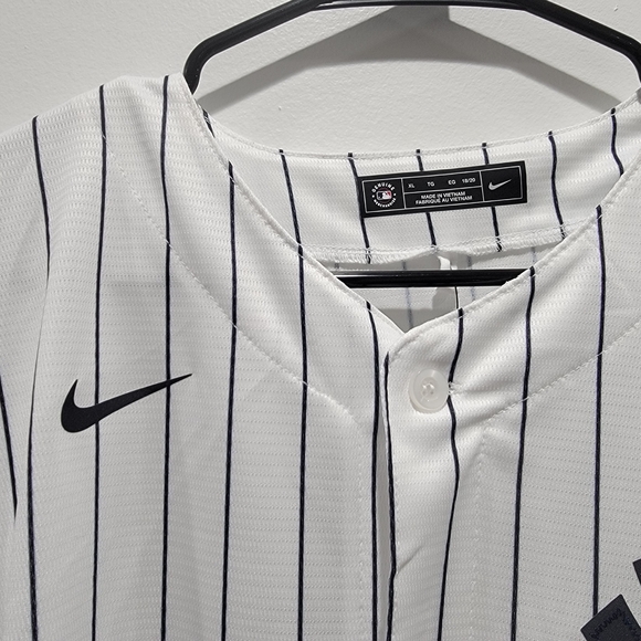 🆕️Nike New York Yankees Judge 99 Jersey Size XL - Picture 4 of 8